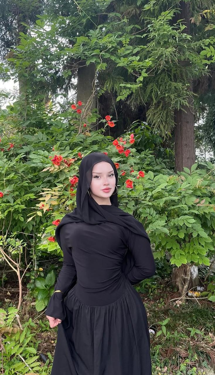 Camili Manken Gibi Escort Bayan Reyhan