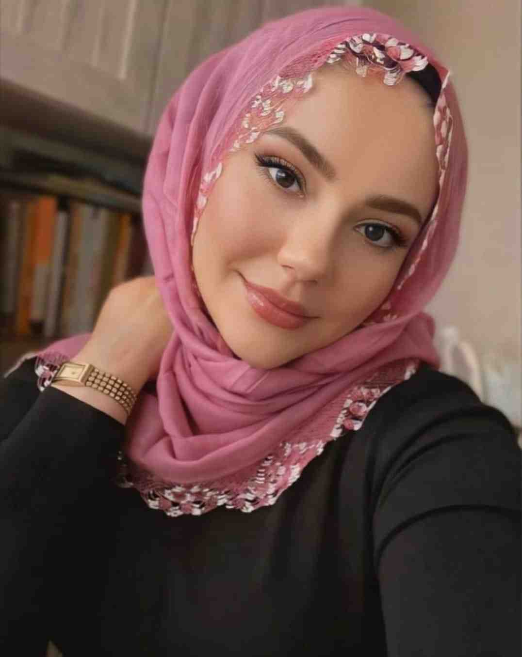 Yeni Sevgiye Doymuş Kadın Bayan Escort Leman