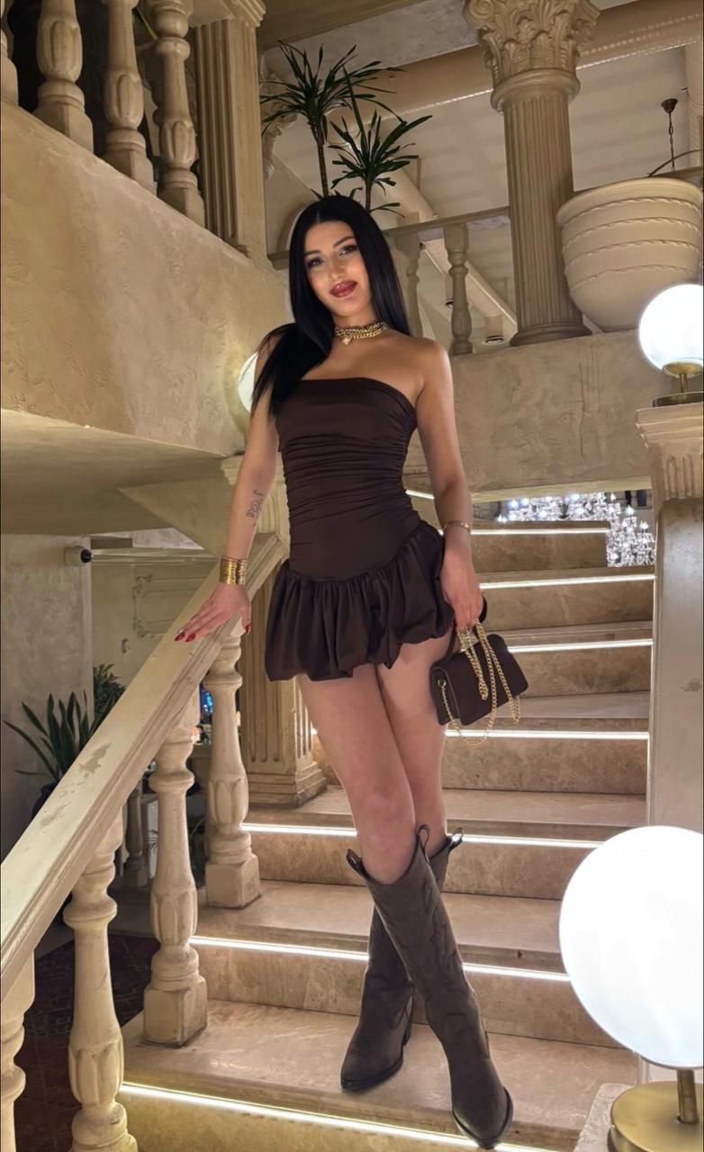 Yurtsever Başarılı Bayan Escort Bayan Aylin