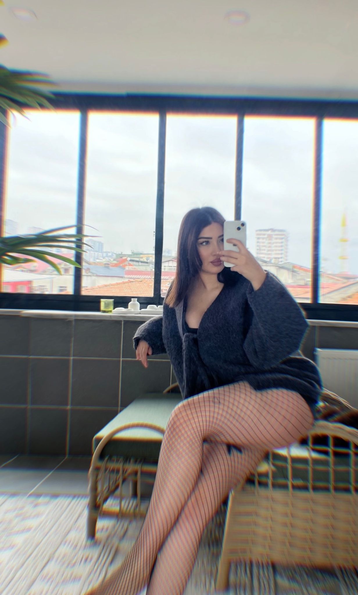 Kırımini Gecelik Görüşen Escort Hande
